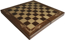 Шах - табли с ръчна дърворезба