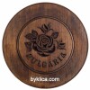Дървена чиния с дърворезба на роза с диаметър 18 см.