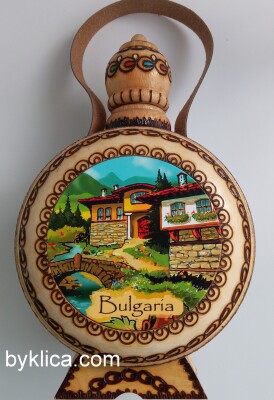 Бъклица с пирография за украса на камина