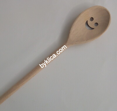 Дървена лъжица за готвене УСМИВКА