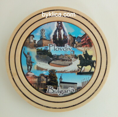 Чиния сувенир от дърво ПЛОВДИВ