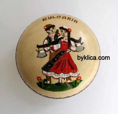 Кутия за бижута Гъбка Момиче и момче с народни носии