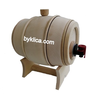 Дървено буренце на бяла заготовка