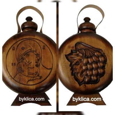 Бъклица с дърворезба на Дева Мария с Младенеца