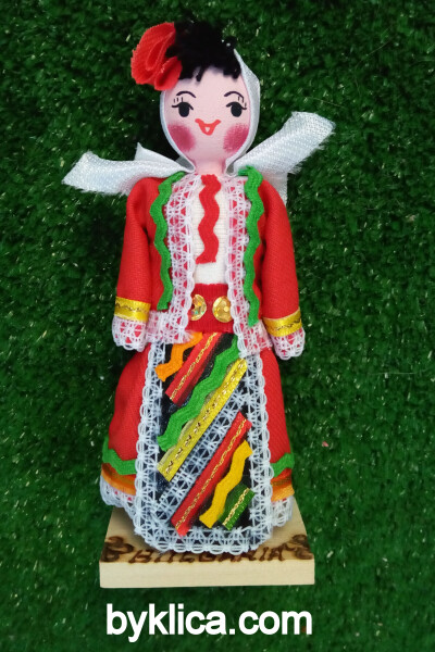 9.50лв Сувенир от България Кукла момиче с носия